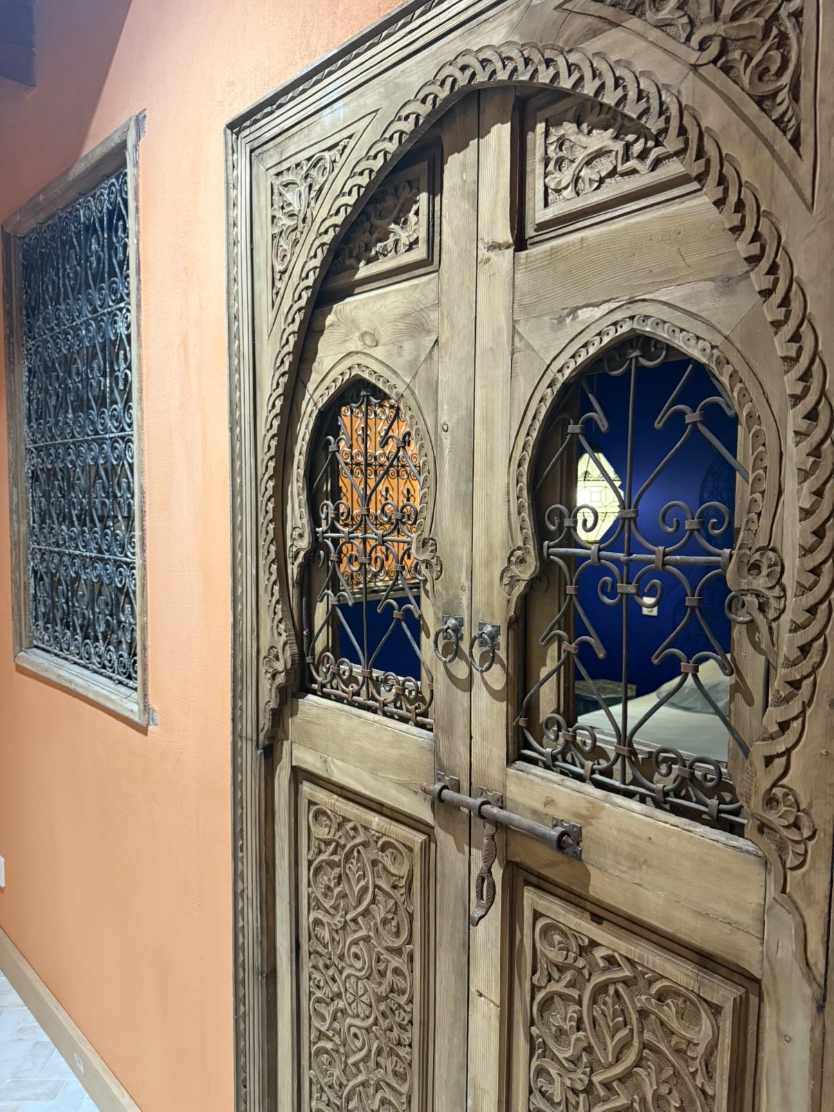 606911114_887905860346811_7647650353568968077_n