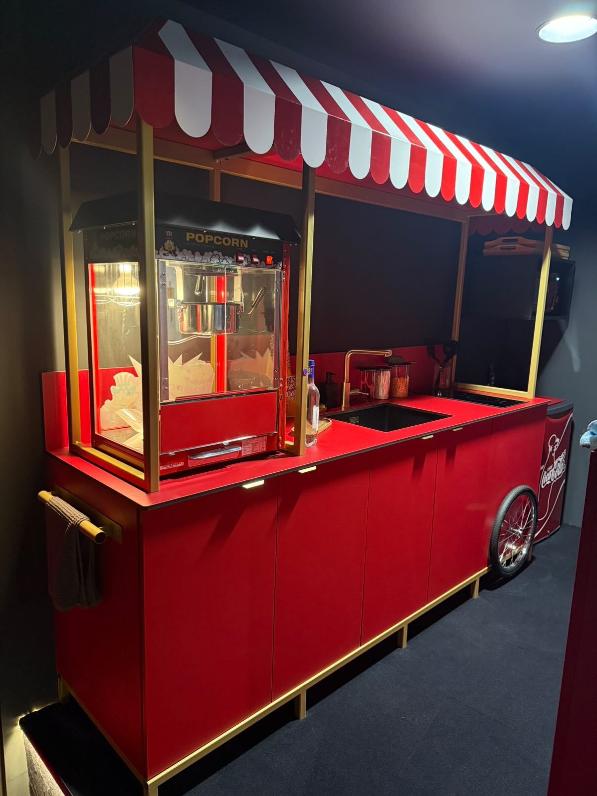 607240994_1472097854918789_2779659539583735156_n